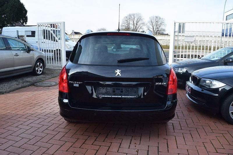 Gebraucht Peugeot 308 SW 156 PS (114 kW) 2014 Schwarz Kombi