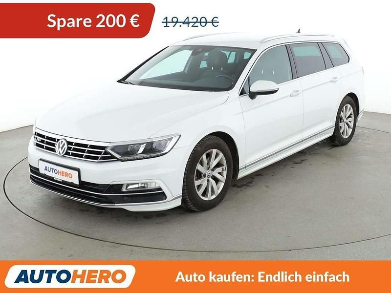 Pure white Gebraucht 2019 VW Passat Highline Kombi | 19.220 € (Guter Preis) - Bild 1/3