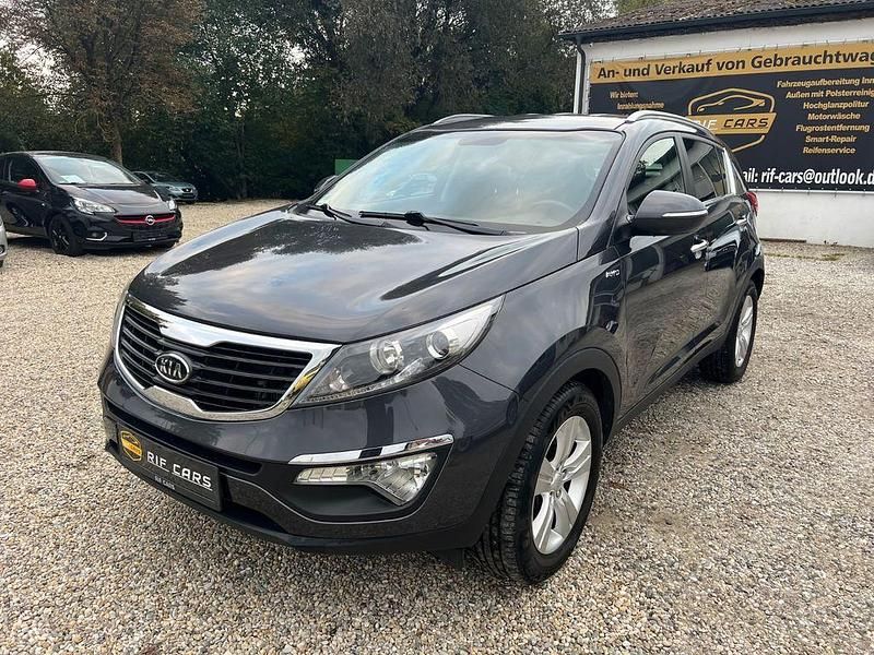 Grau Gebraucht 2012 Kia Sportage Vision SUV | 7.990 € (Guter Preis) - Bild 1/4