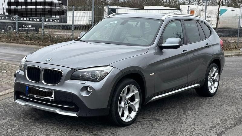 Gebraucht BMW X1 Sport Line 177 PS (130 kW) 2011 Grau SUV