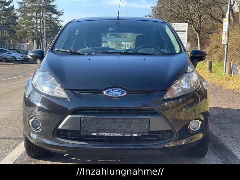 Gebraucht Ford Fiesta Champions Edition 82 PS (60 kW) 2012 Schwarz Kleinwagen