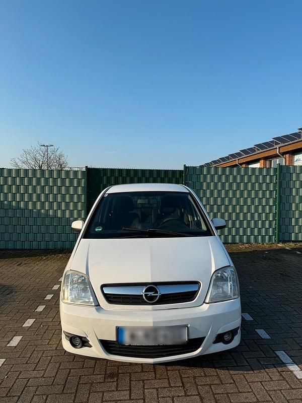 Gebraucht Opel Meriva 105 PS (77 kW) 2007 Weiß Van / Kleinbus
