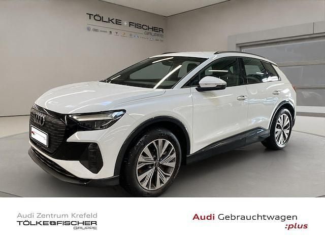 Gletscherweiß metallic Gebraucht 2022 Audi Q4 e-tron Basis SUV | 32.429 € (Fairer Preis) - Bild 1/4