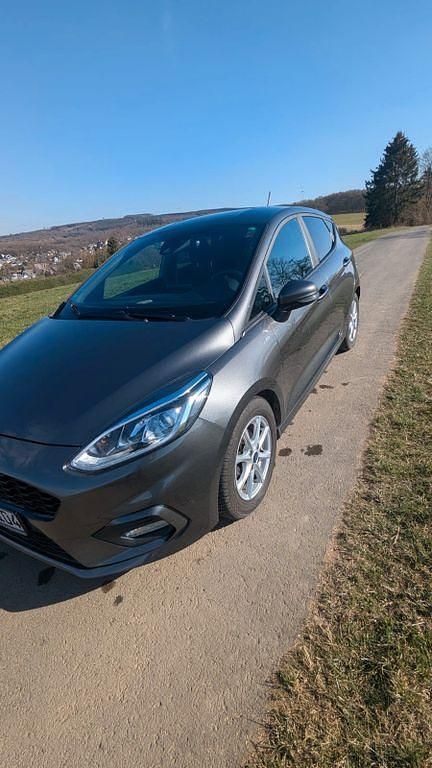 Gebraucht Ford Fiesta ST-Line 101 PS (74 kW) 2018 Grau Kleinwagen