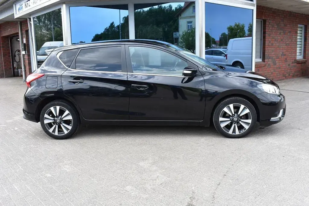 Gebraucht Nissan Pulsar Acenta 110 PS (80 kW) 2017 Black metallic Kleinwagen