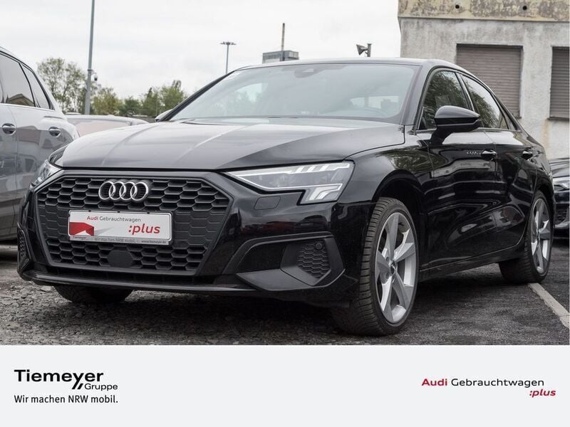 Schwarz Gebraucht 2022 Audi A3 Ambiente Limousine | 19.390 € (Guter Preis) - Bild 1/4