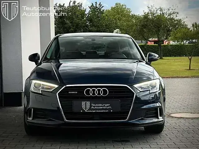 Gebraucht Audi A3 Sport 190 PS (139 kW) 2017 Blau Limousine