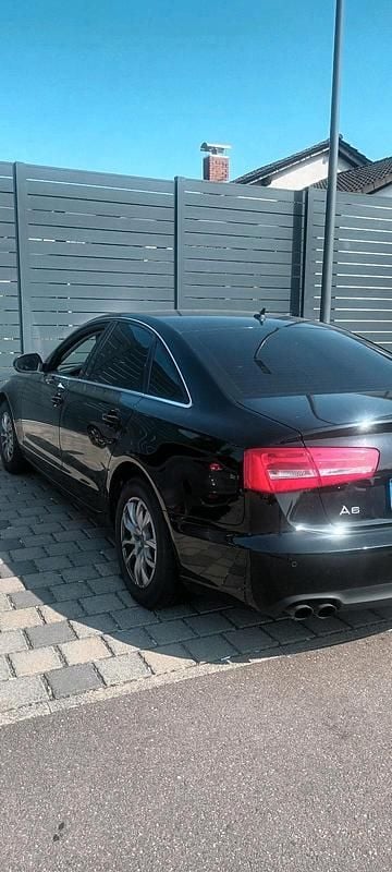 Schwarz Gebraucht 2011 Audi A6 Limousine | 9.300 € (Fairer Preis) - Bild 1/4