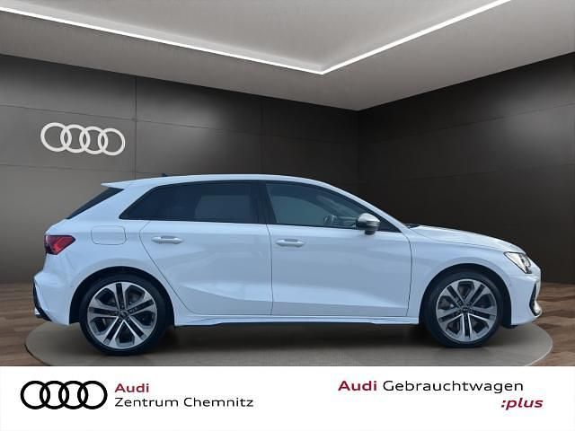 Gebraucht Audi S3 Ambiente 333 PS (244 kW) 2024 Grau Limousine