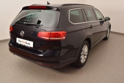 Gebraucht VW Passat Comfortline 150 PS (110 kW) 2015 Schwarz metallic Kombi