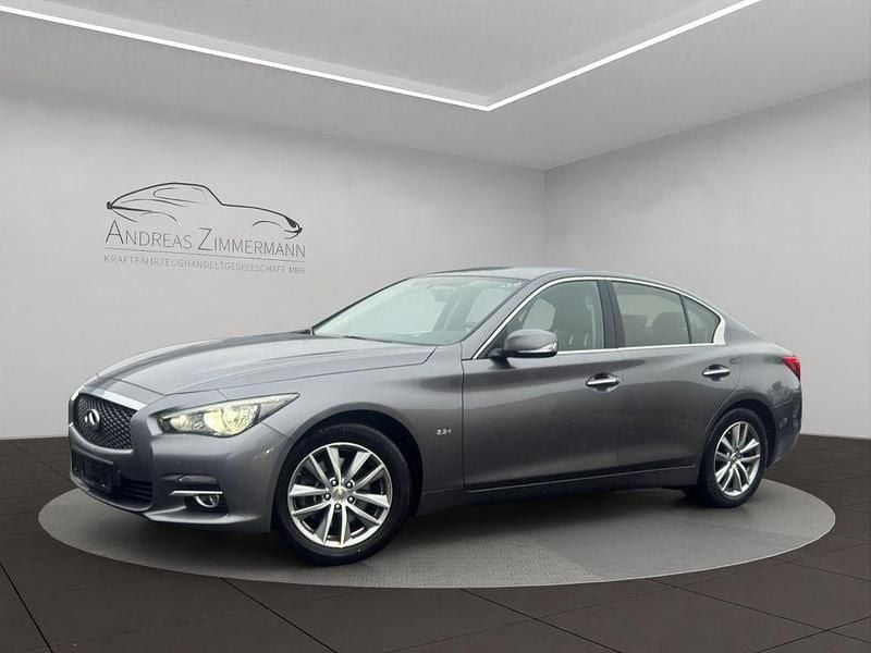 Gebraucht Infiniti Q50 170 PS (125 kW) 2016 Grau Limousine