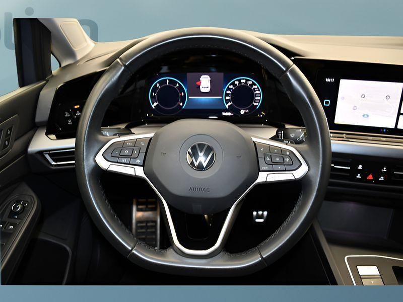 Gebraucht VW Golf VIII 150 PS (110 kW) 2022 Grau Kleinwagen
