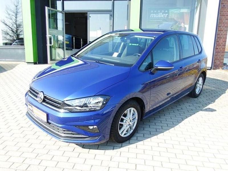 Gebraucht VW Golf VII Join 150 PS (110 kW) 2019 Blau (blue dusk) Limousine