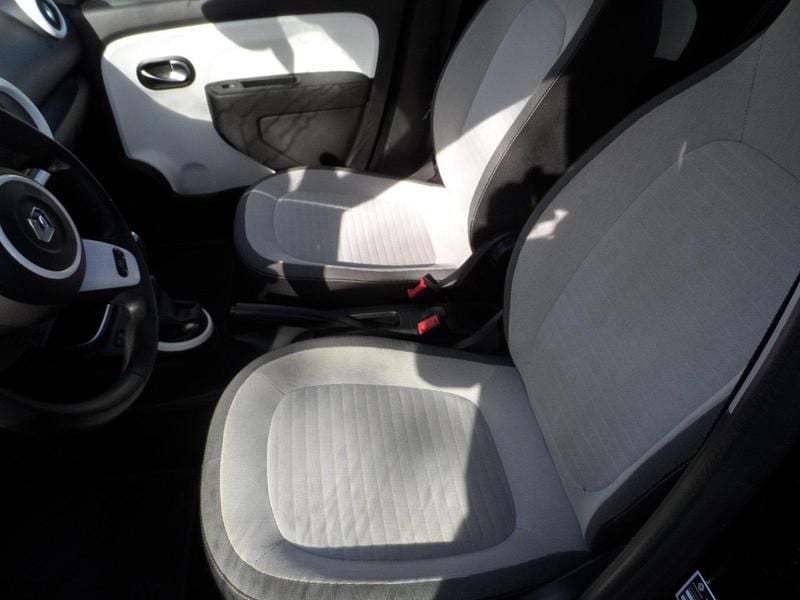 Gebraucht Renault Twingo 74 PS (54 kW) 2020 Schwarz Kleinwagen