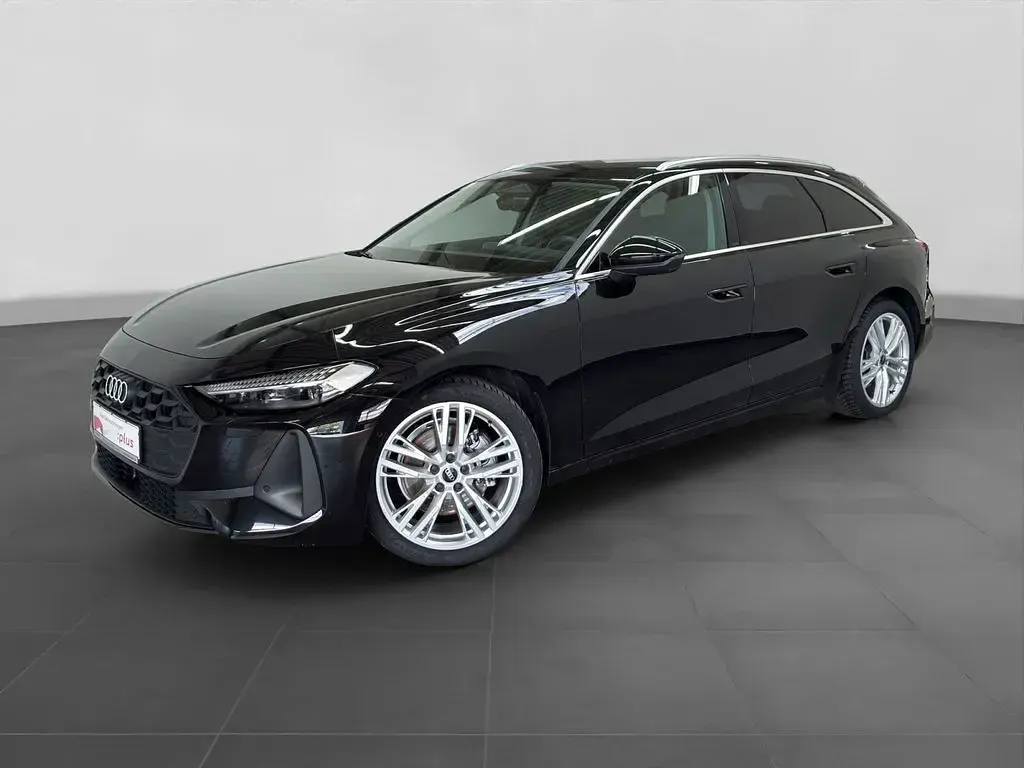 Gebraucht Audi A5 Sport 204 PS (150 kW) 2025 Schwarz Kombi