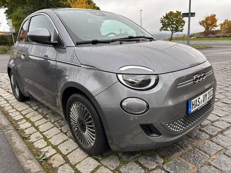 Gebraucht Fiat 500e Style 38 kW (52 PS) 2023 Grau Limousine