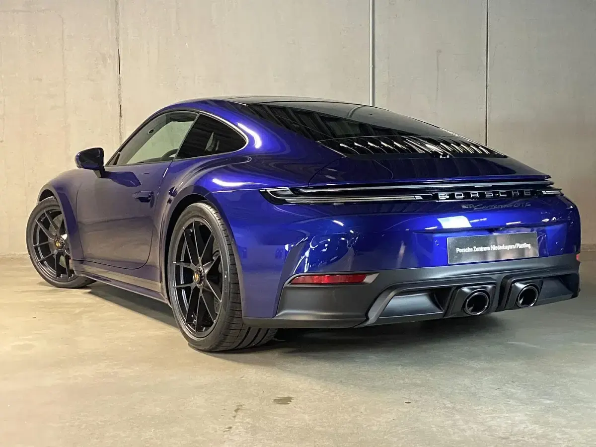 Gebraucht Porsche 992 541 PS (397 kW) 2026 Enzianblaumetallic