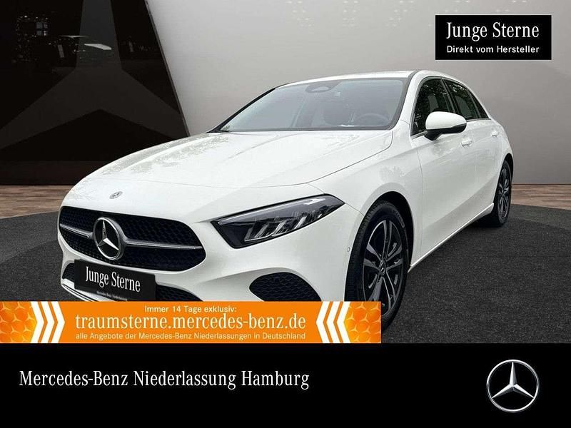 Polarweiß Gebraucht 2024 Mercedes A180 Progressive Limousine | 27.490 € (Guter Preis) - Bild 1/3