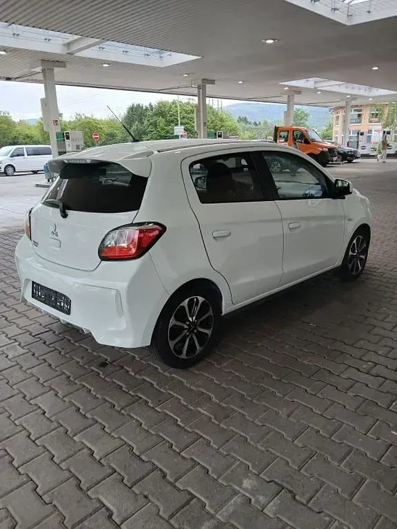 Gebraucht Mitsubishi Space Star Spirit+ 71 PS (52 kW) 2022 Weiß Kleinwagen