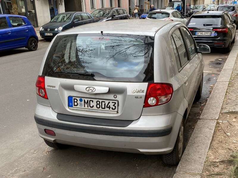 Grau Gebraucht 2003 Hyundai Getz Kleinwagen | 1.990 € (Fairer Preis) - Bild 1/4