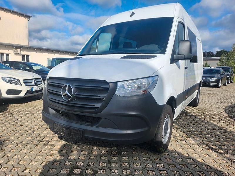 Weiß Gebraucht 2023 Mercedes Sprinter Van | 35.105 € (Superpreis) - Bild 1/4