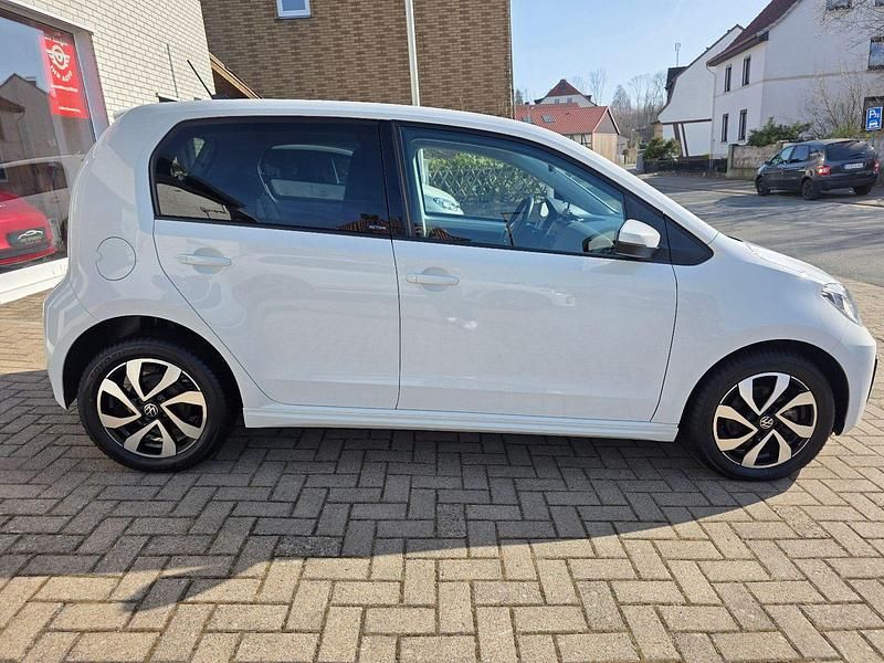 Gebraucht VW e-up! Active 61 kW (83 PS) 2021 Weiß Kleinwagen