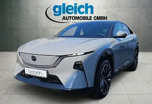 Neu Mazda CX-6e Takumi-Line 189 kW (258 PS) 2026 Schwarz SUV