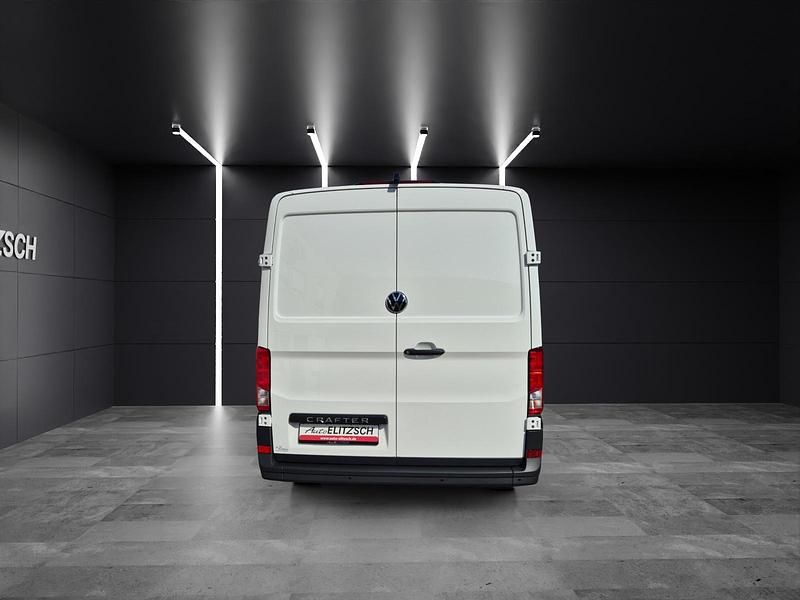 Gebraucht VW Crafter 140 PS (102 kW) 2025 Candyweiß Van