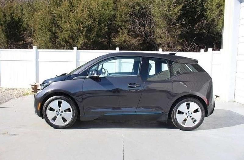 Grau Gebraucht 2017 BMW i3 Kleinwagen | 11.900 € (Guter Preis) - Bild 1/4