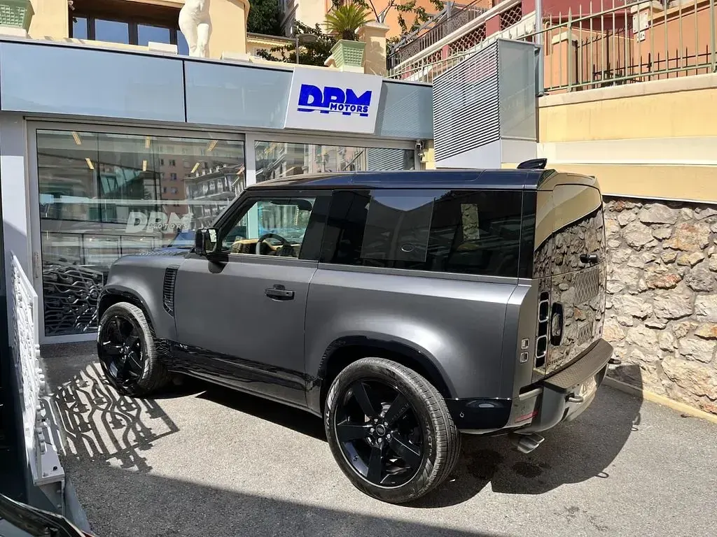 Gebraucht Land Rover Defender Carpathian Edition 525 PS (386 kW) 2023 Grau SUV