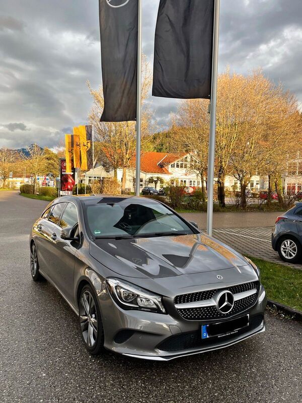 Gebraucht 2018 Mercedes CLA180 Shooting Brake 1.6 Benzin 122 PS (19.999