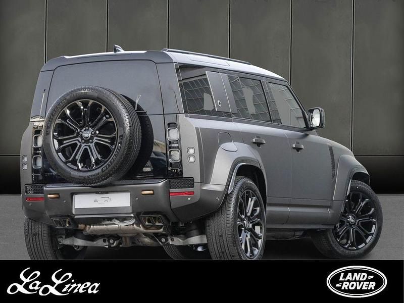 Neu Land Rover Defender 635 PS (467 kW) 2026 Charente gray SUV