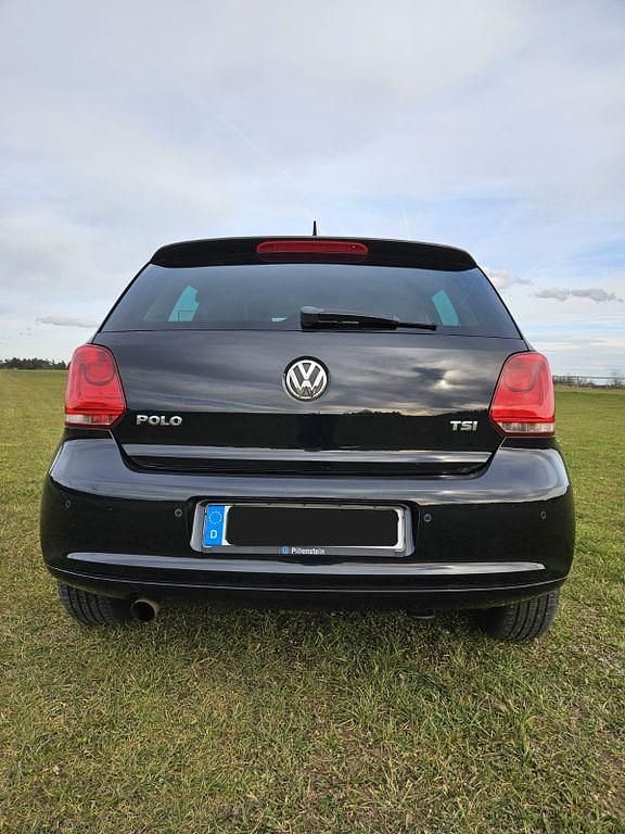 Gebraucht VW Polo Life 90 PS (66 kW) 2013 Schwarz Kleinwagen