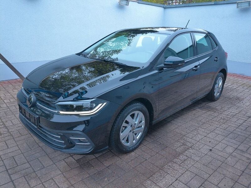 Schwarz Gebraucht 2023 VW Polo Style Limousine | 20.990 € (Fairer Preis) - Bild 1/4