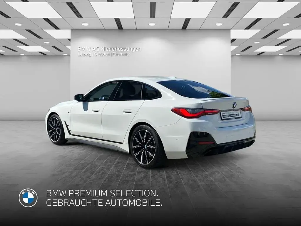 Gebraucht BMW M440 M Sport 374 PS (275 kW) 2023 Weiß Limousine