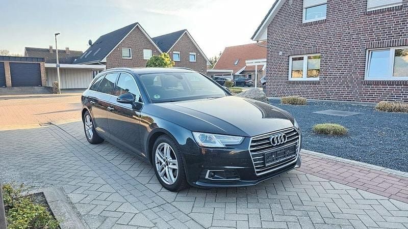 Usata Audi A4 Design 190 CV (139 kW) 2016 Nero Station wagon