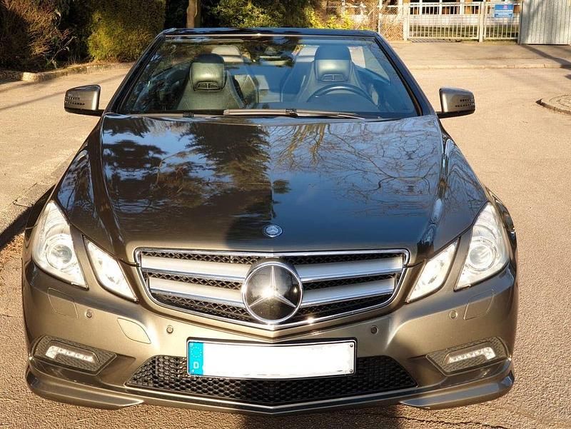 Gebraucht 2010 Mercedes E250 Avantgarde Cabrio | 14.600 € (Fairer Preis) - Bild 1/4