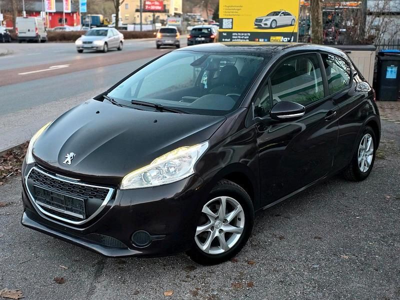 Gebraucht Peugeot 208 68 PS (50 kW) 2012 Braun Kleinwagen