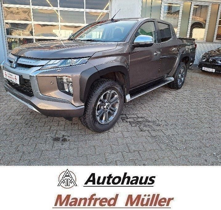 Gebraucht Mitsubishi L200 Top 150 PS (110 kW) 2022 Braun Abholung