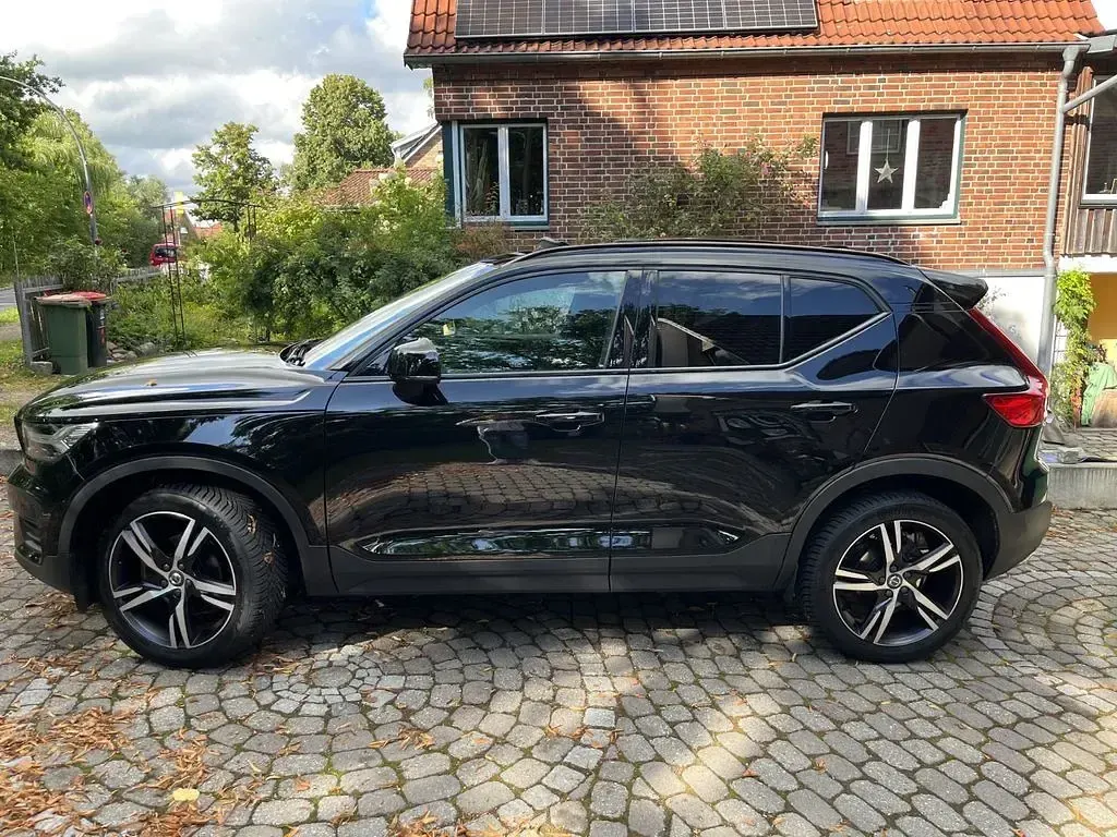Gebraucht Volvo XC40 R-Design 150 PS (110 kW) 2020 Schwarz SUV