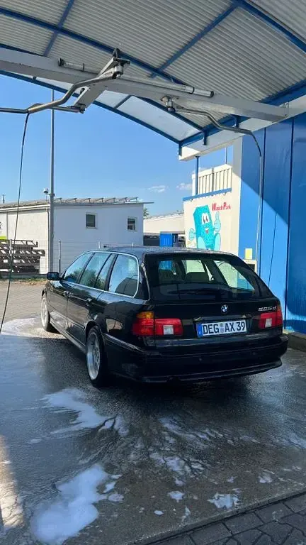Gebraucht BMW 525 Sport Line 163 PS (119 kW) 2003 Schwarz Kombi