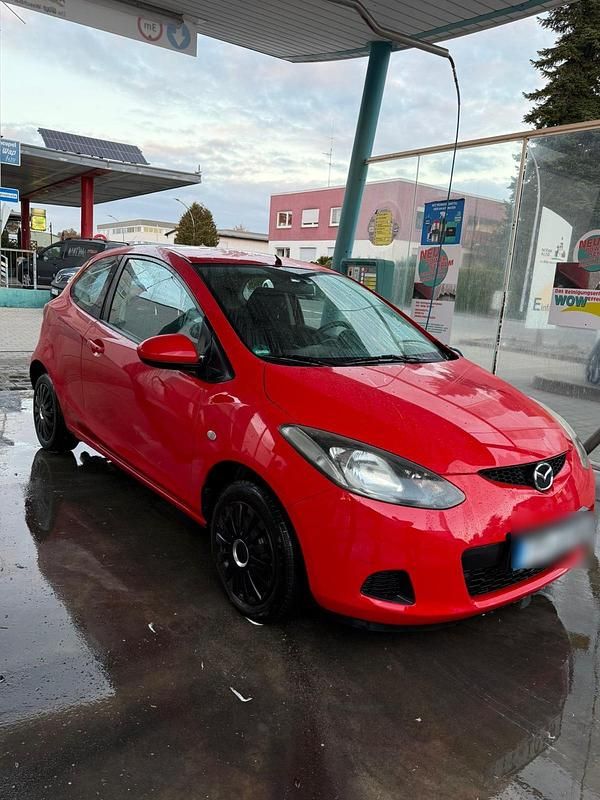 Gebraucht Mazda 2 75 PS (55 kW) 2008 Rot Kleinwagen
