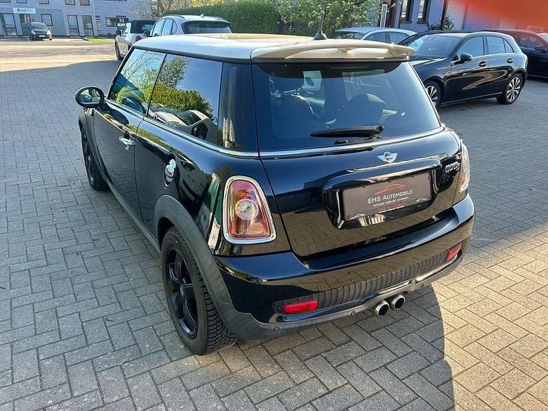 Usata Mini Cooper S 174 CV (127 kW) 2008 Nero Utilitaria