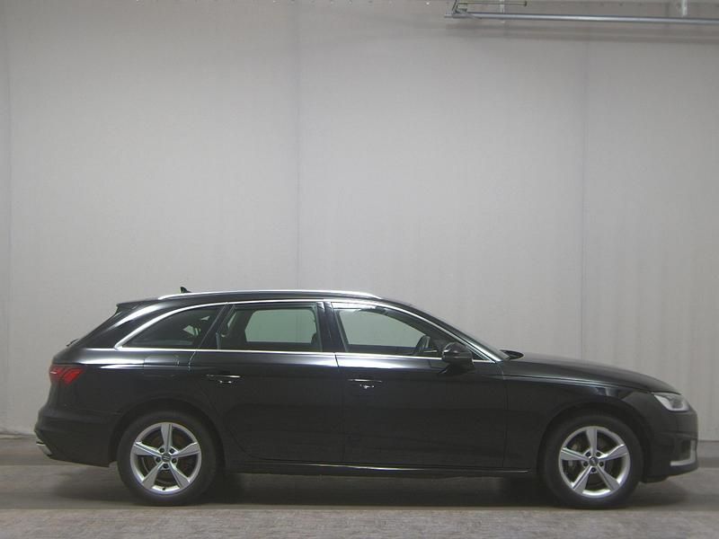 Schwarz Gebraucht 2020 Audi A4 Advanced Kombi | 22.480 € (Fairer Preis) - Bild 1/4
