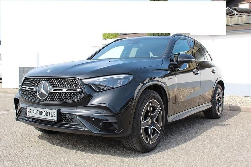 Gebraucht Mercedes GLC220 AMG 197 PS (144 kW) 2023 Schwarz SUV