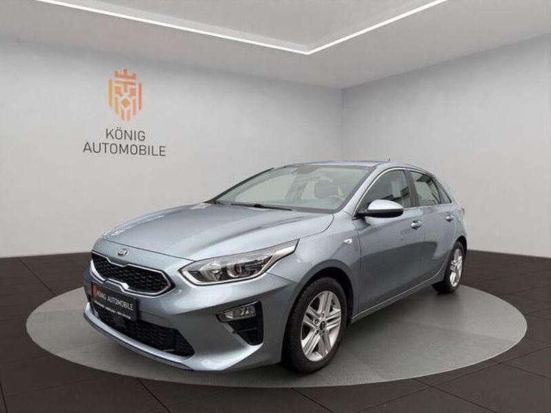 Gebraucht Kia Ceed Vision 136 PS (100 kW) 2019 Silber Kleinwagen
