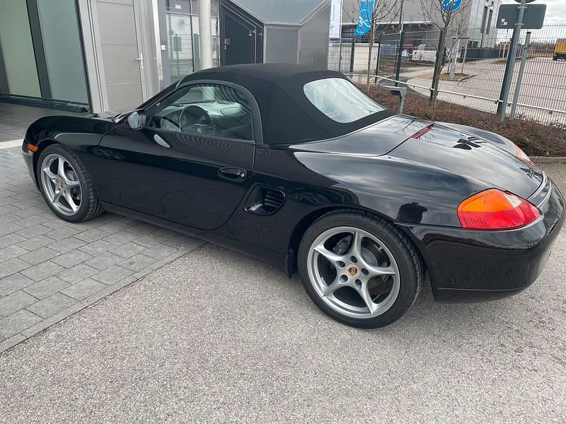 Gebraucht Porsche 986 Boxster 220 PS (161 kW) 2000 Schwarz Cabrio