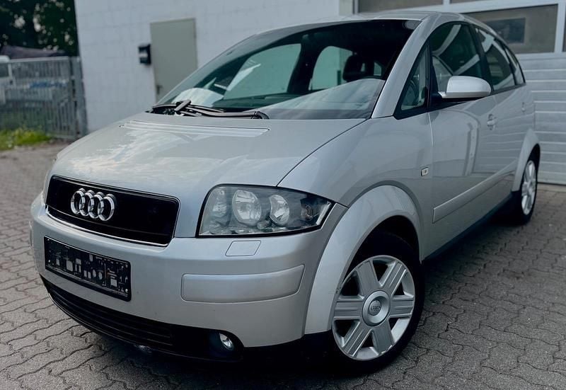 Silber Gebraucht 2001 Audi A2 Kleinwagen | 2.350 € (Fairer Preis) - Bild 1/4
