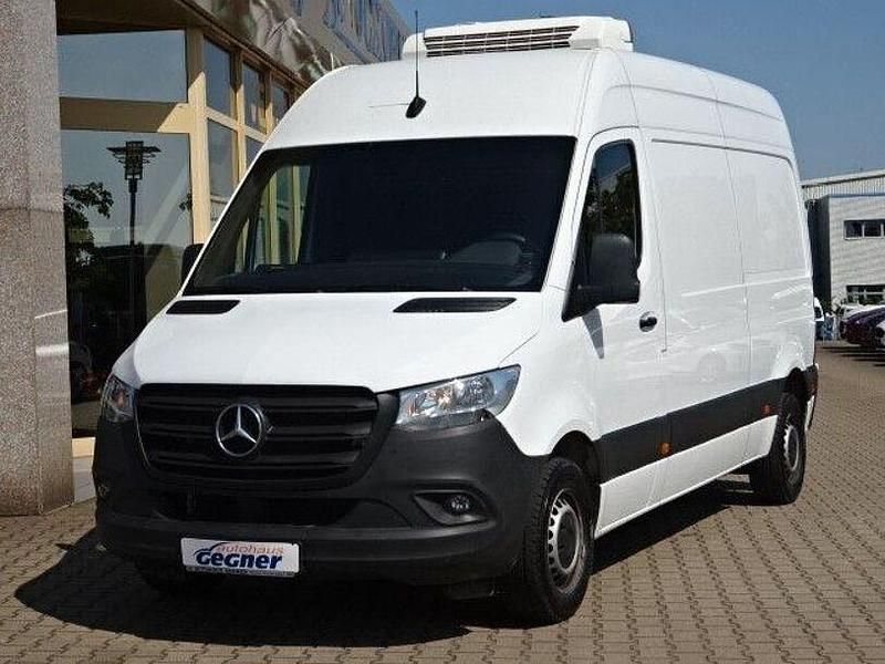 Gebraucht Mercedes Sprinter 84 PS (61 kW) 2024 Andere Van