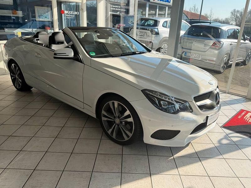 Usata Mercedes E200 184 CV (135 kW) 2017 Bianco Cabrio